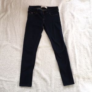 Hollister dark wash super skinny jeans